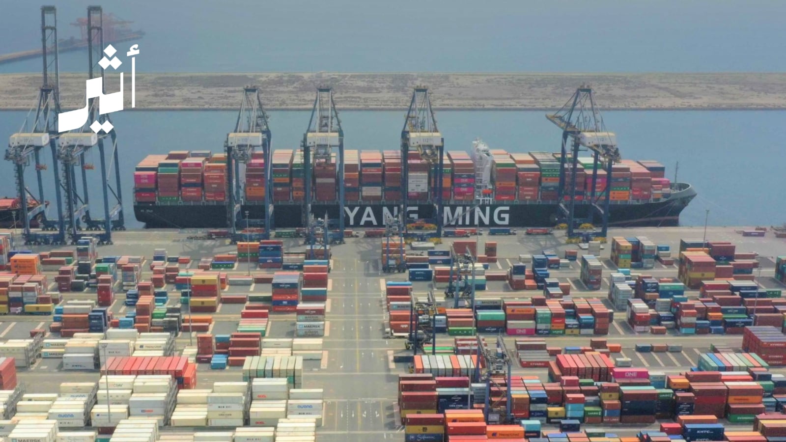 «النفط» و«الغاز» يرفعان إيرادات سلطنة عمان 13%