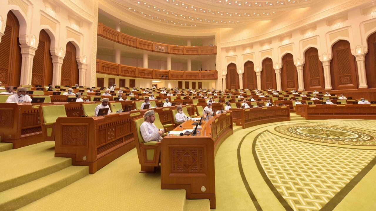 اليوم: جلسة سرية..وغدا وزيرا المالية والاقتصاد في “الشورى”