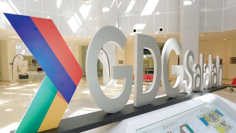 نماذج تقنية ناجحة وتدريب لأكثر من 200 مشارك في “مهرجان المطورين ” بصلالة