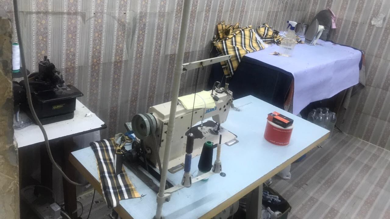 بالصور: ضبط منزل مخالف في مطرح