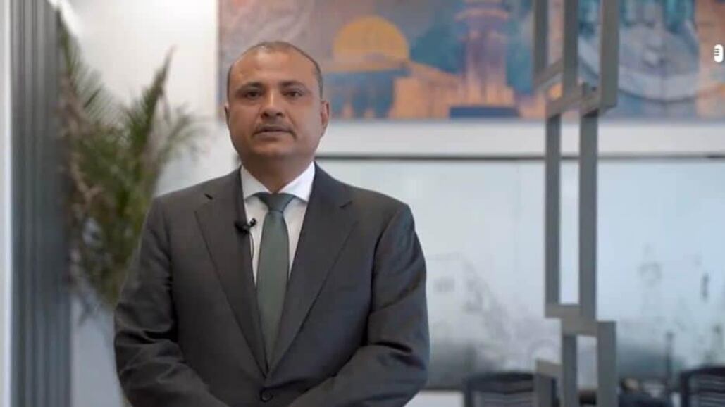 السفير اليمني: عُمان أضحت قصة نجاح ومنارة لكل محبي السلام