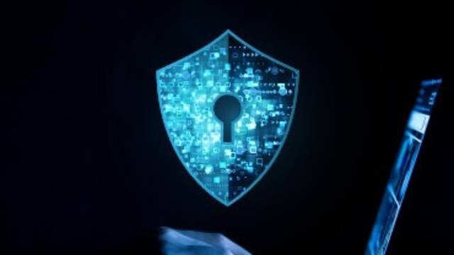 مشاركة عمانية في منتدى عربي حول الأمن السيبراني