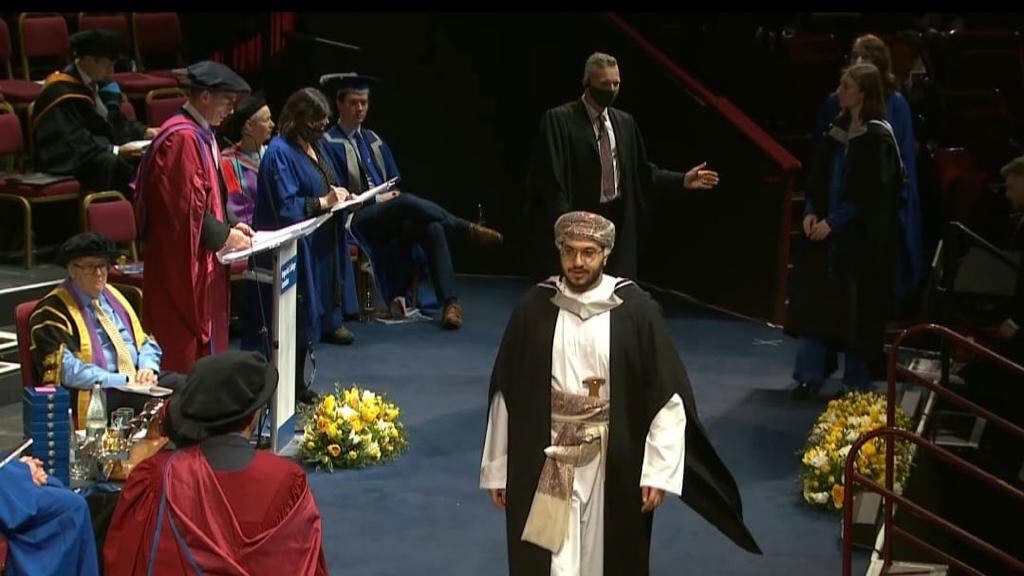 عماني يحصل على البكالوريوس والماجستير في أحدث تخصص بالعلوم الهندسية