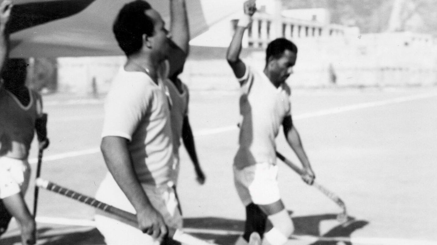 بالصور: حكاية أقدم نادٍ رياضي في السلطنة