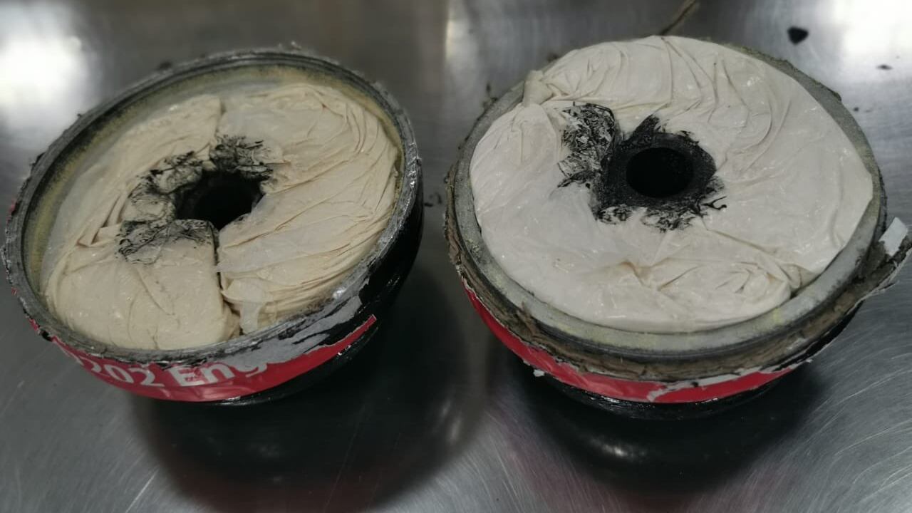 بالصور: ضبط هيروين داخل قطع غيار