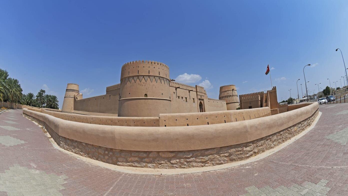 هل تريد زيارة البريمي؟ هنا نماذج من معالمها التاريخية والأثرية