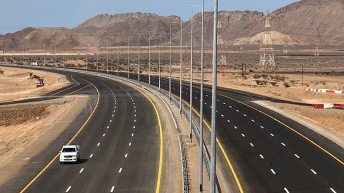 مناقصة لإكمال طريق الشرقية السريع