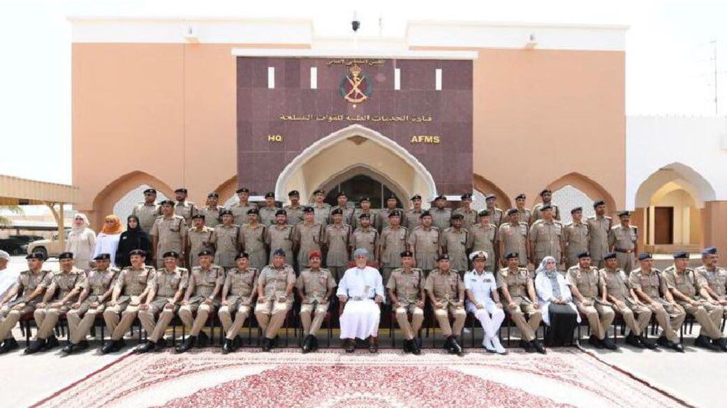 سمو السيد شهاب يزور الخدمات الطبية للقوات المسلحة