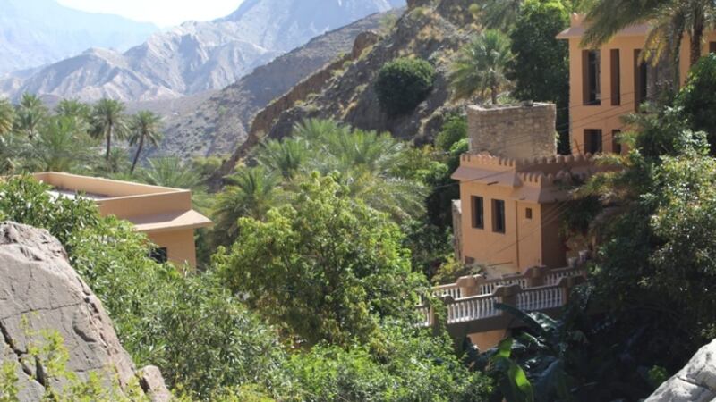 تعرف على قرية الفراعة المطلة على محافظتين