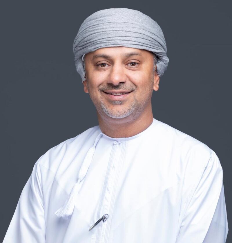 خدمات مميزة ومزايا سفر متعددة لحاملي أصالة والجوهر من بنك مسقط