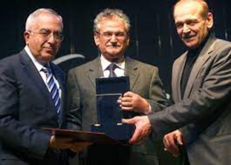 قامات مضيئة عبر “أثير”: شيخ القصّاصين الفلسطينيين