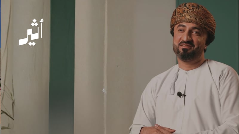 موسى البلوشي فقد بصره بسبب الحمى