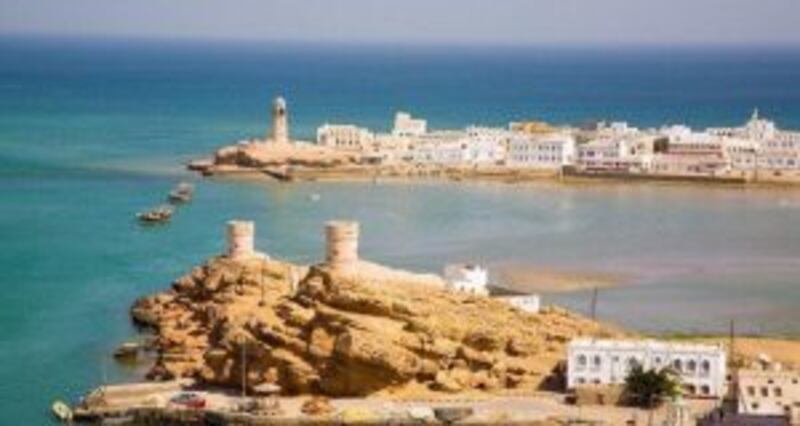 مجلة أمريكية: السلطنة تحمل شيئًا للجميع وزيارتها فرصة ممتعة للسياح
