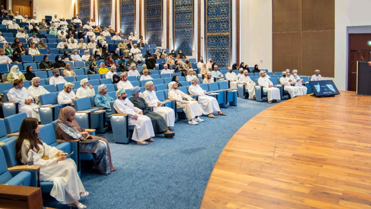 بمشاركة رواد الأعمال وممثلي المؤسسات: بنك مسقط ينظّم ندوة عن تسويق المشاريع لزبائن نجاحي