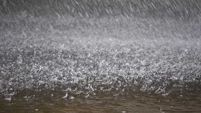 لمنتظري الأمطار: توقعات بهطولها اليوم مع حبات برد