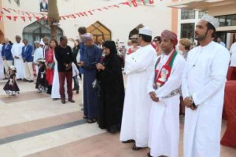 بالصور: منتجع شانجريلا بر الجصة يحتفل بالعيد الوطني عبر “أجمل كعكة”