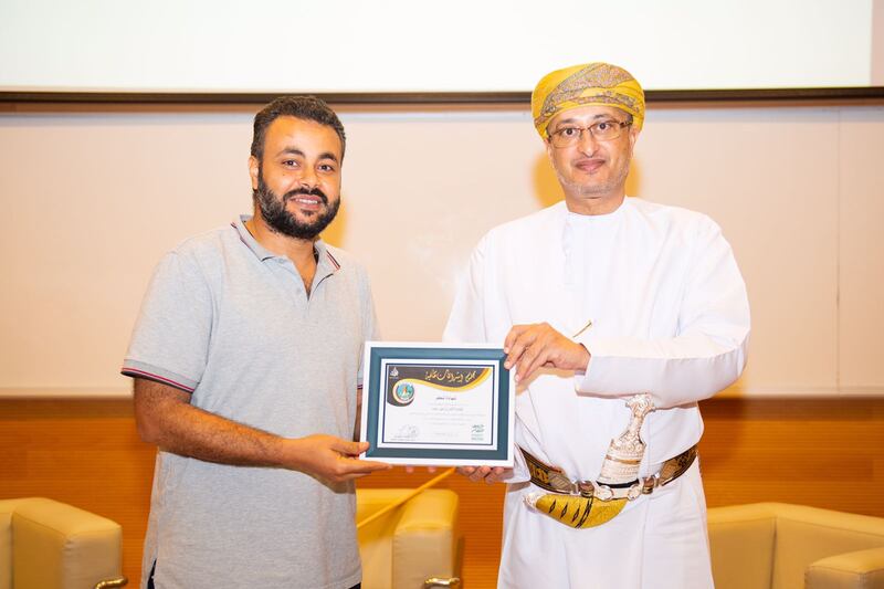 حوار مع معلم جذبته الفكرة التي قامت عليها معاهد العلوم الإسلامية