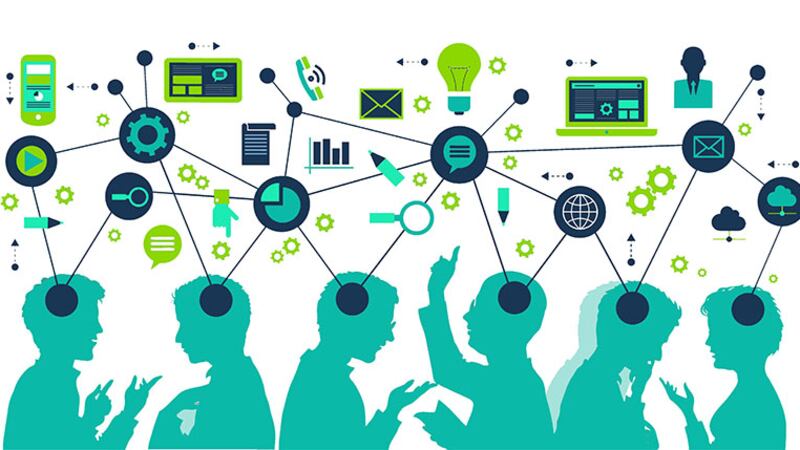 د.رجب العويسي يكتب: ماذا يعني أن ينتقل التعليم من منصة التنظير إلى مختبر إنتاج مستلزمات الواقع؟