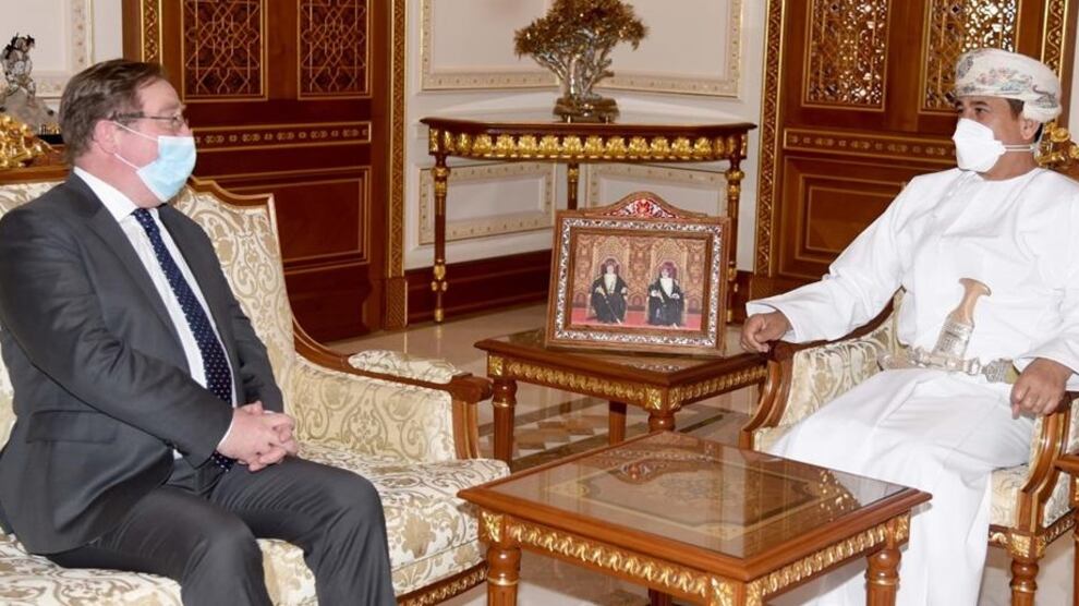 النعماني يودّع سفير المملكة المتحدة