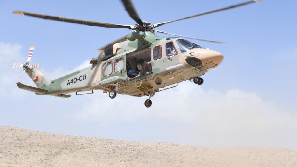 إنقاذ مواطنة علقت في أحد الجبال