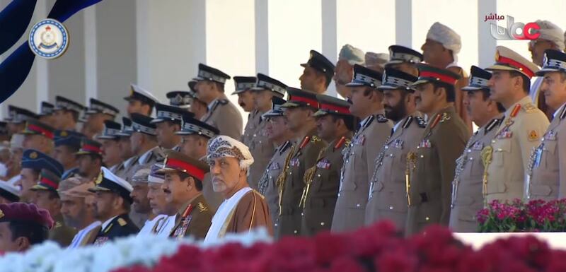 بالصور: جلالة السلطان يشمل برعايته احتفال شرطة عمان السلطانية