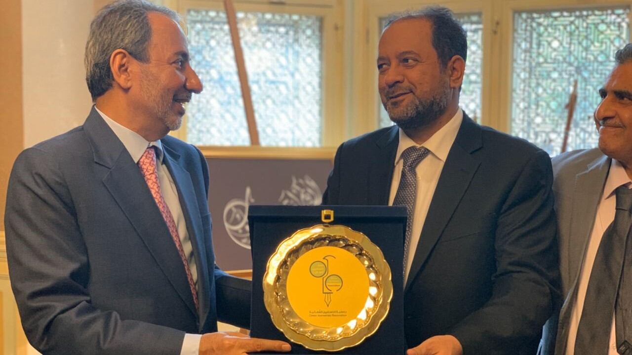 سفيرنا في المملكة المتحدة يُشيد بملتقى الصحافة العماني البريطاني