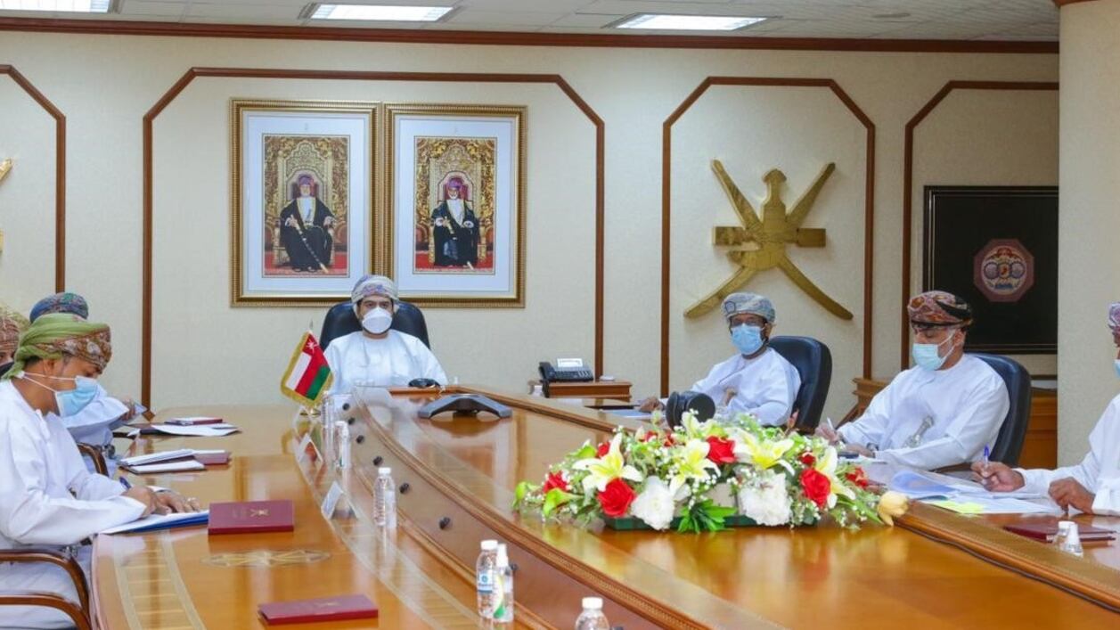 لقاء مرئي بين وزيري التجارة في السلطنة والسعودية