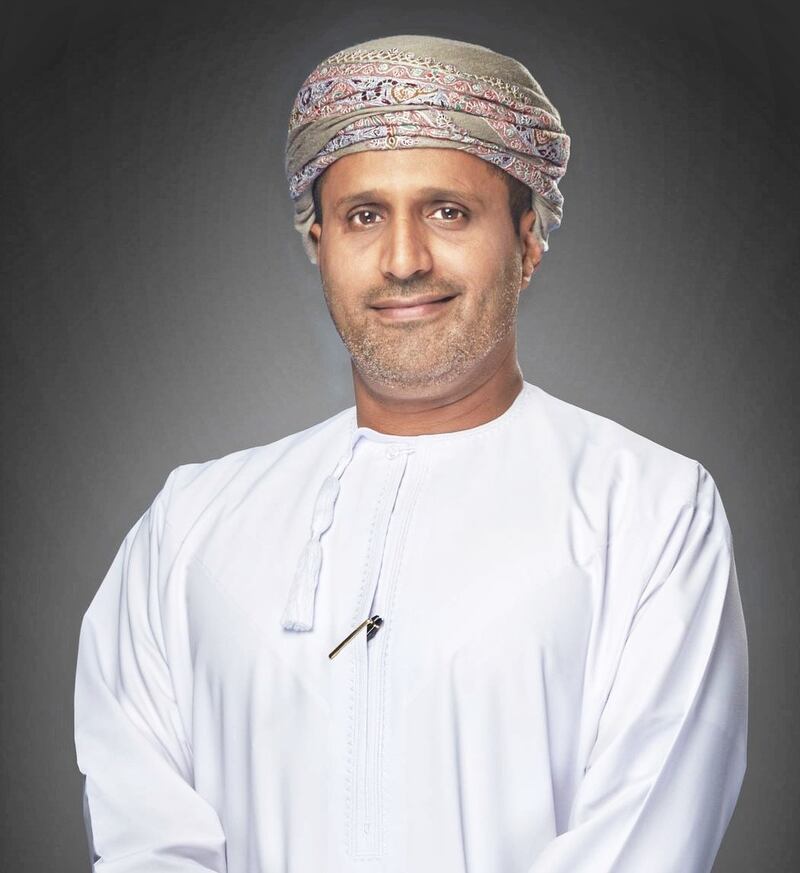 معلومات عن الميناء العماني الذي يتوسط الأسواق التجارية العالمية