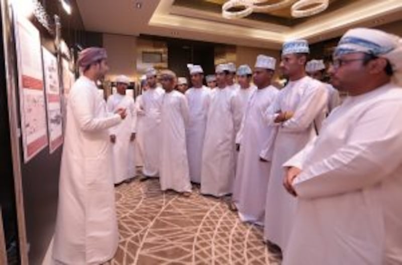 تعرّف على أبرزها بالصور.. وثائق تجسّد تاريخ عُمان في الصحافة العربية والعالمية