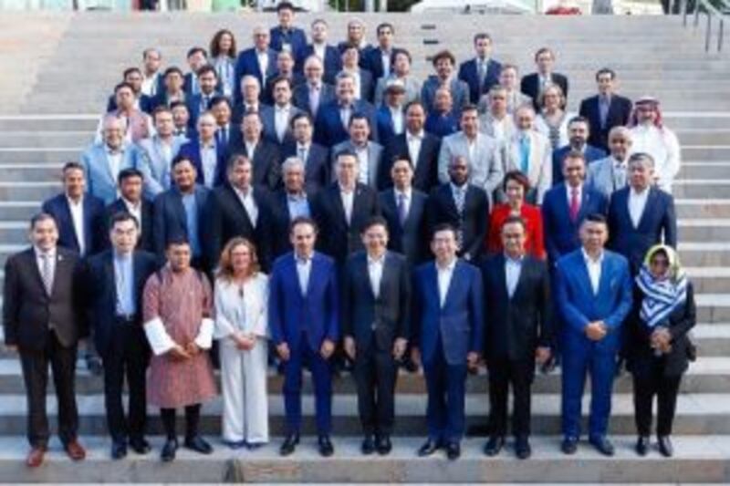 بحضور أكثر من 200 مشارك: بلدية مسقط تشارك في منتدى عالمي