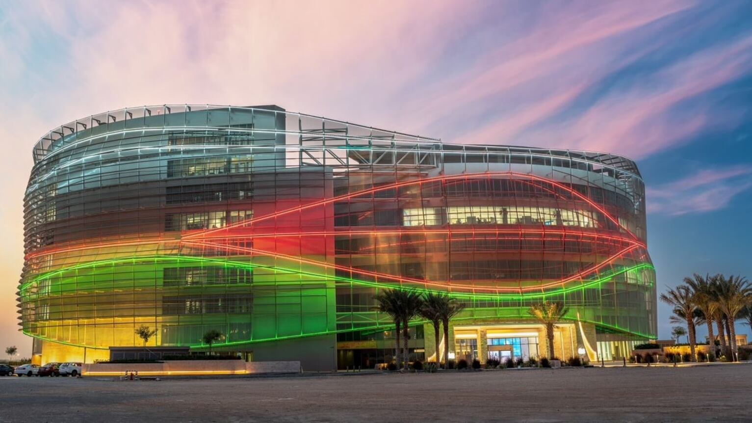 عمانتل تتضامن وتخصص 150 ألف ريال لدعم المتضررين من منخفض المطير