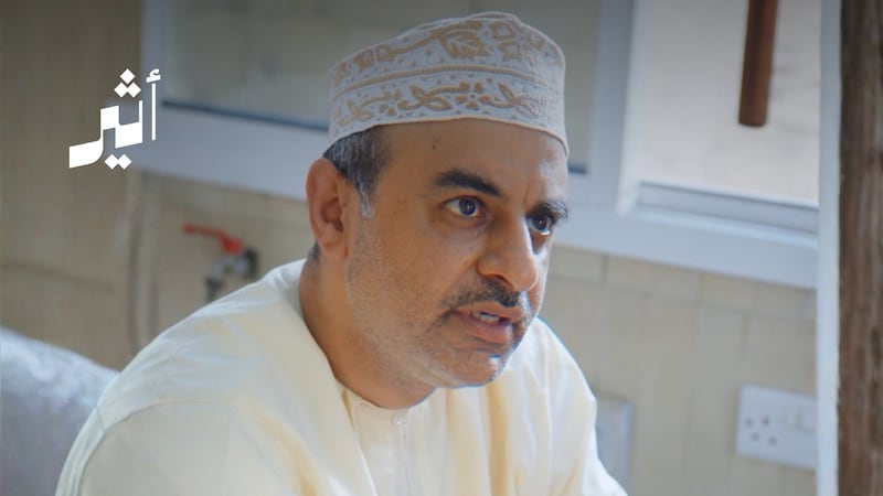 “كالعروس ترقص في ميدانها”