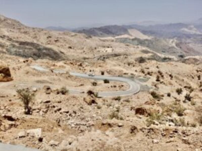 بالصور: زيارة ميدانية لوزير النقل
