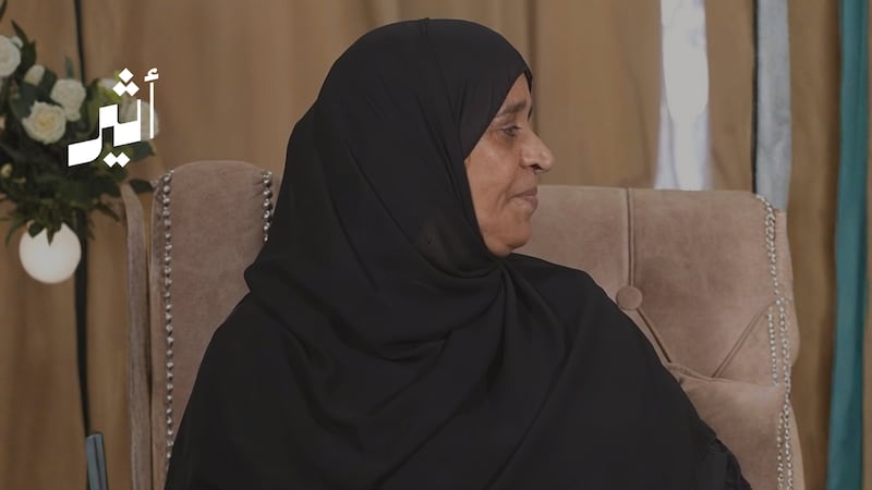 ما شعور من كتب القرآن كاملاً بخط يده؟