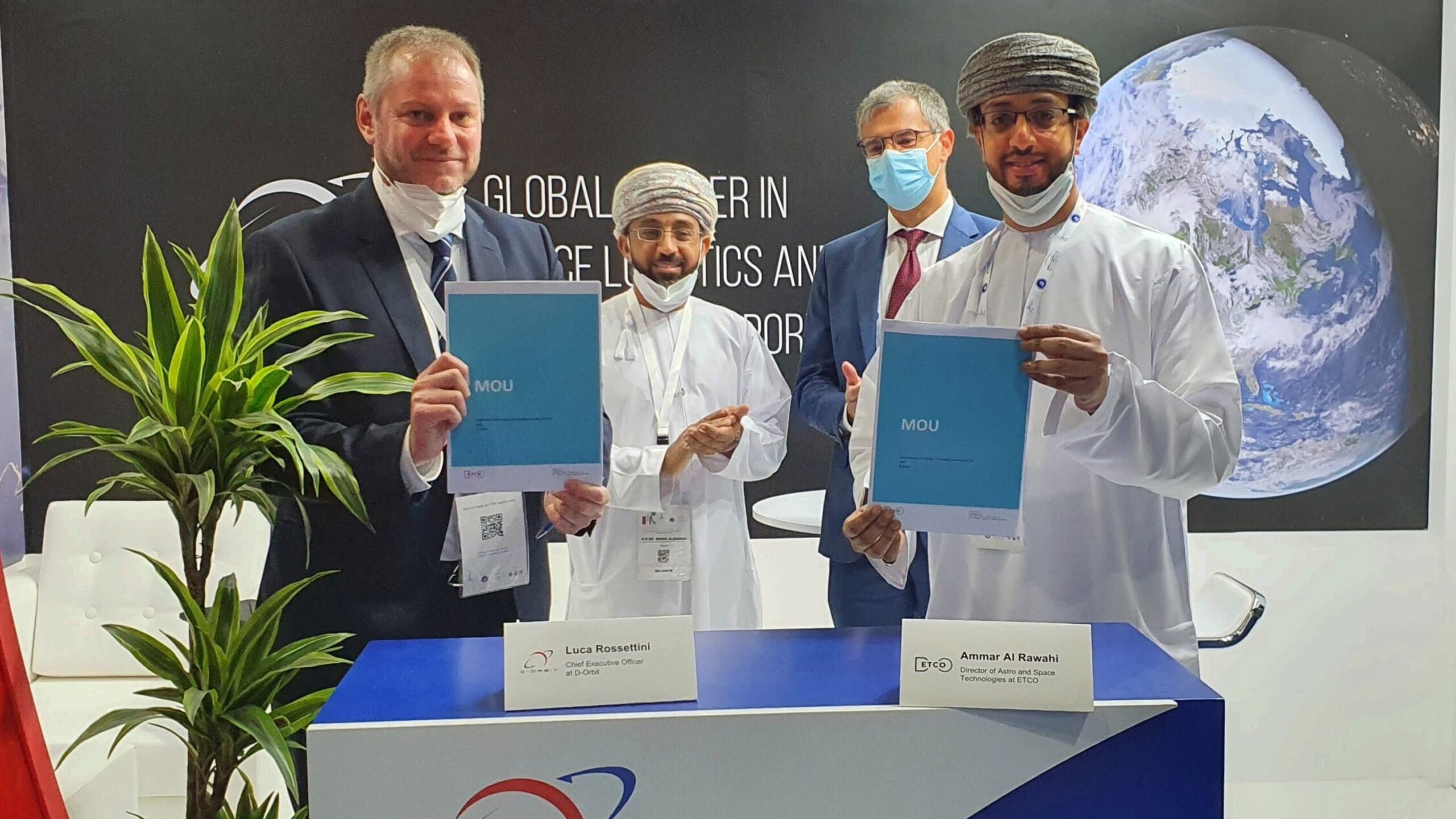 تصنيع قطع للأقمار الاصطناعية في السلطنة