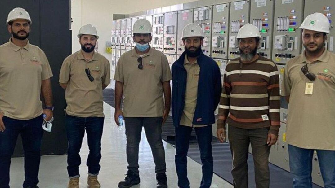 مسقط لتوزيع الكهرباء تمد سكان العامرات بمحطة جديدة