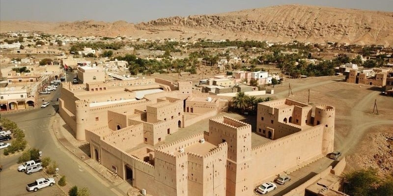 3 ولايات وأكثر من 200 ألف نسمة: معلومات عن محافظة الظاهرة