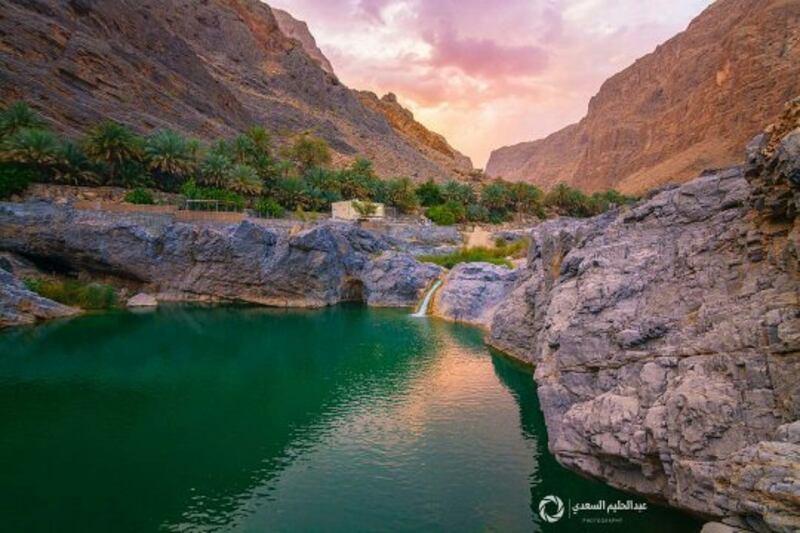 بالصور: “وادي العربيين” وجهة سياحية يعرقلها الطريق.. والمطالبات مُستمرة