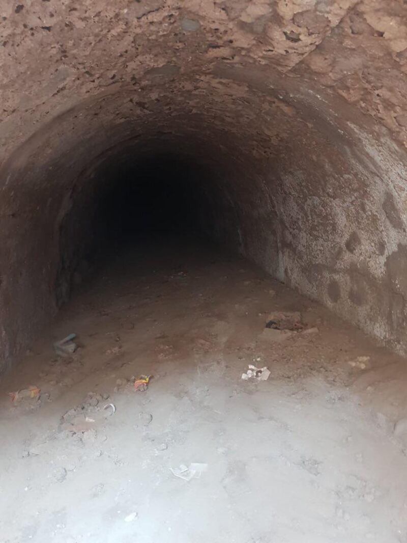 شركة تتسبب في هدم معلم أثري بالرستاق