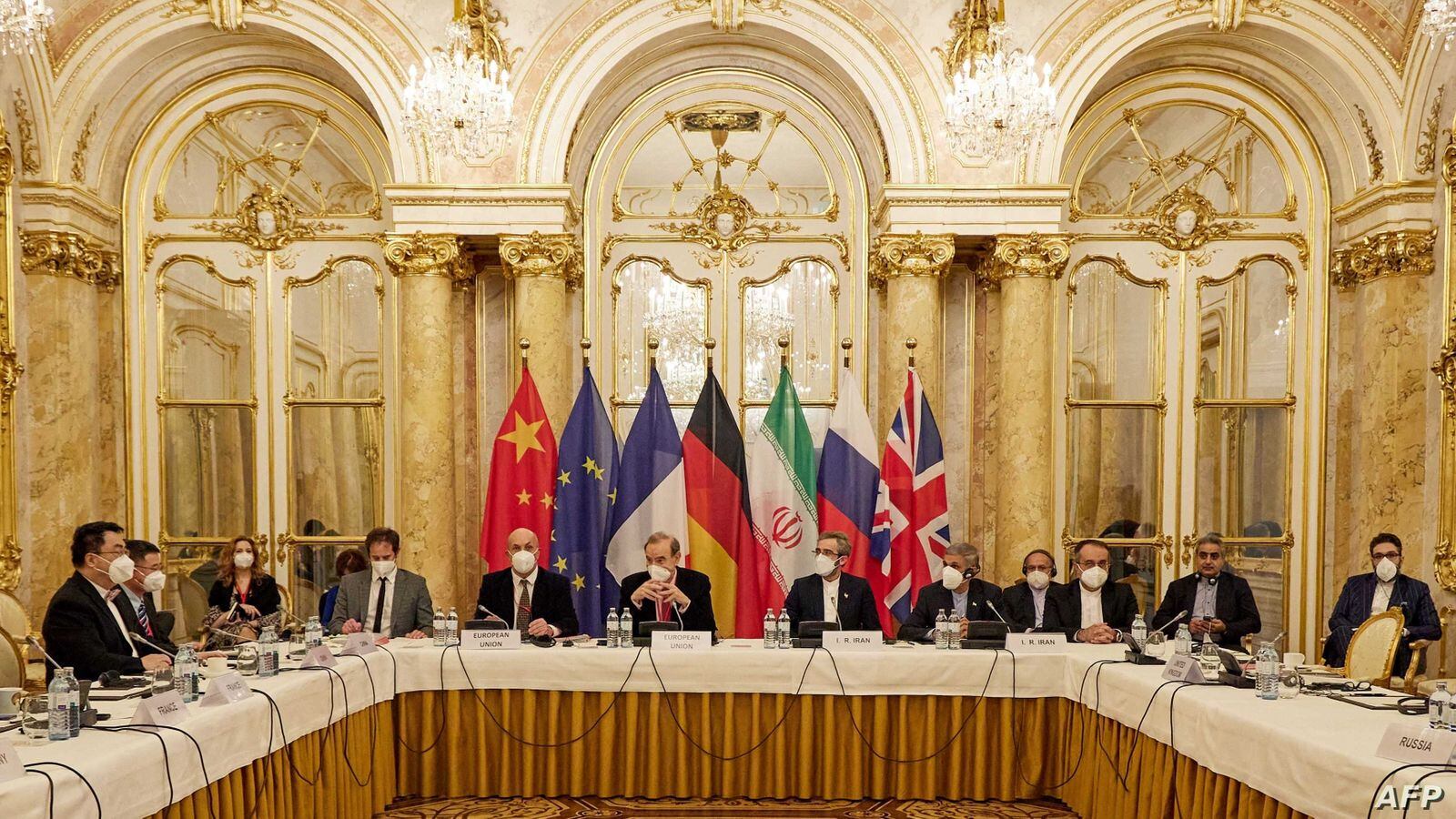 دبلوماسي يوضح: هل “الملف النووي” سيحضر في زيارة الرئيس الإيراني لسلطنة عمان؟