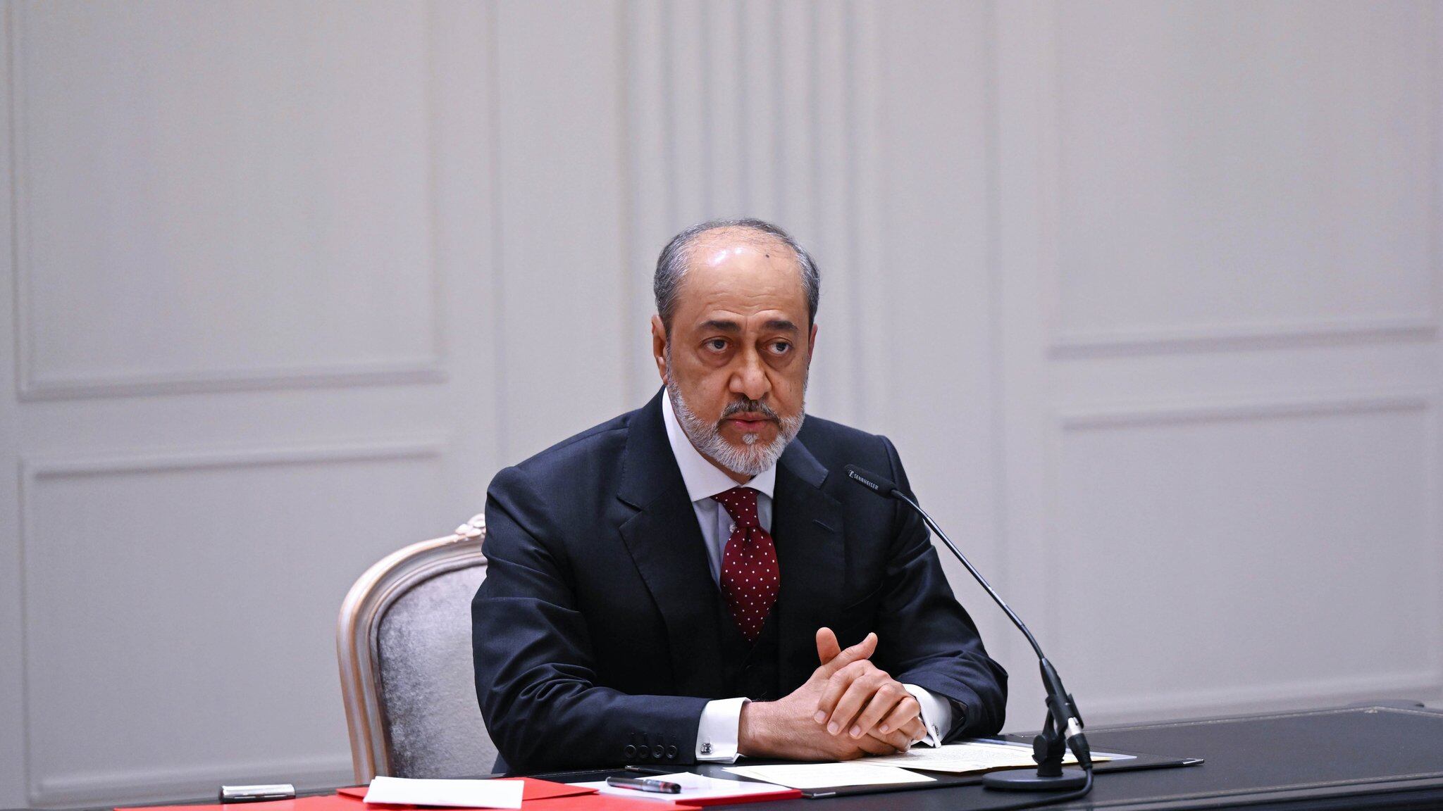 بالصور: جلالة السلطان يلتقي برجال أعمال ألمان