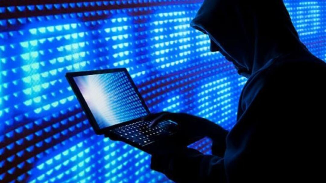 أساليب حديثة للاحتيال الإلكتروني..ومسؤول شُرَطي يدعو إلى التفاعل مع حملة إعلامية عنها