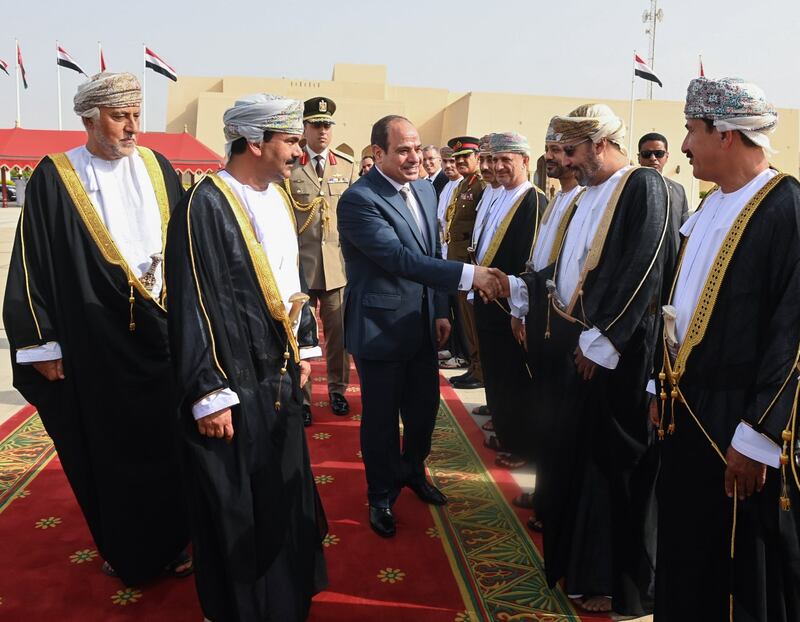 الرئيس المصري يختتم زيارته إلى سلطنة عمان