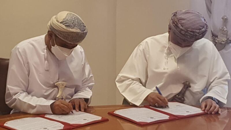 نقل أنشطة تخزين الخضروات والفواكه والبيع بالجملة من الموالح إلى خزائن