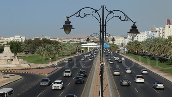 إغلاق طرق في مسقط اليوم.. ومسؤول شرطي يوضح