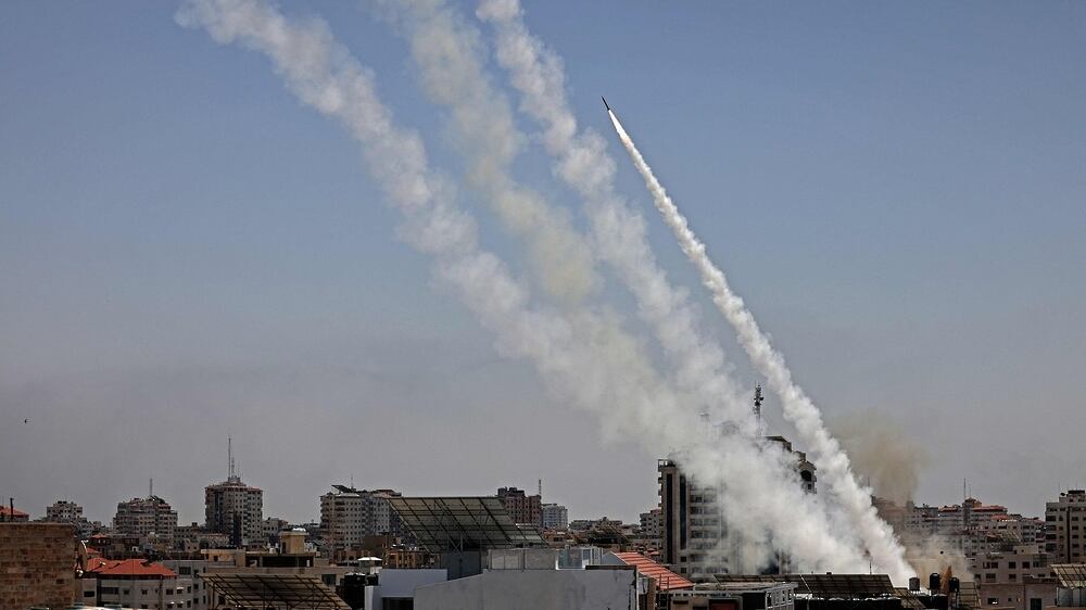 دول عربية تدعو للوقف الفوري للتصعيد في فلسطين، وتحذر من التداعيات