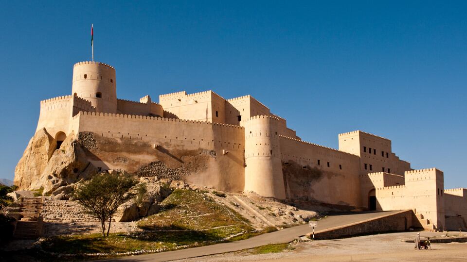 غدًا: افتتاح أوبريت عن رسالة الإسلام في قلعة نخل التاريخية