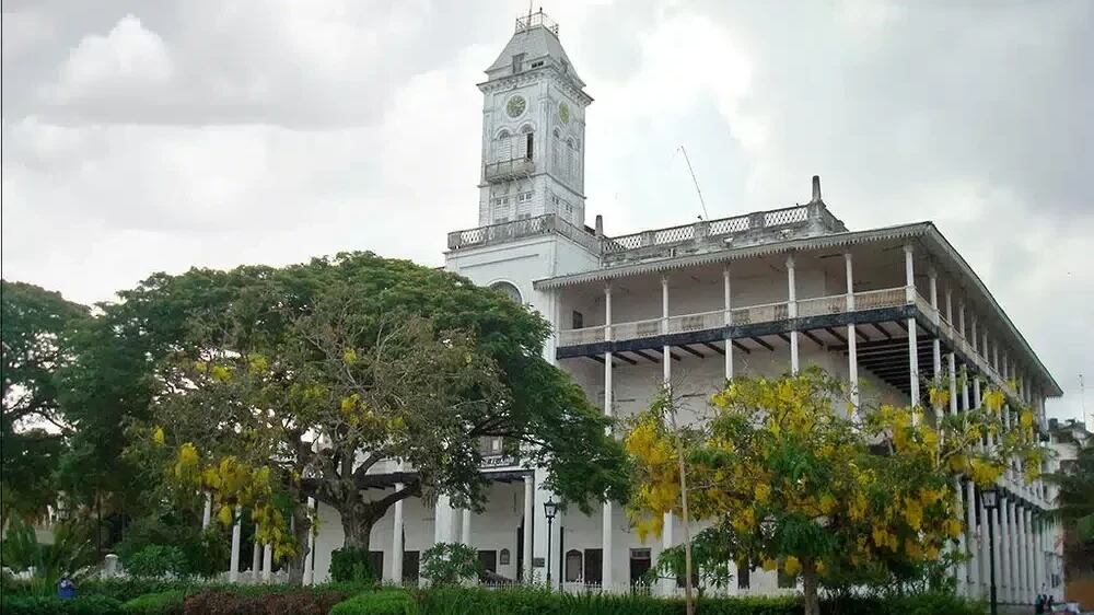 يُعرَض لأول مرة: فيلم يُبرز الإسهام الحضاري العُماني في أفريقيا