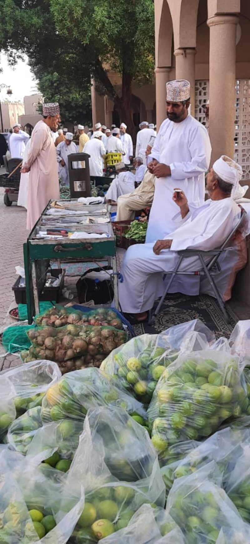 نزوى “تتكلم عربي” ويجب أن نعود إليها مرة ثانية وثالثة وعاشرة