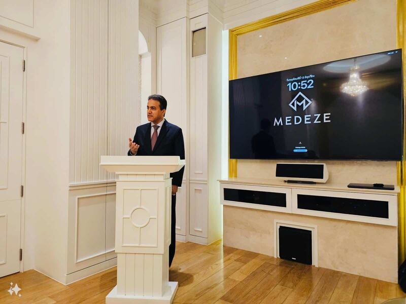 بحث فرص التعاون مع شركة تايلندية رائدة في حفظ وتحليل الخلايا الجذعية